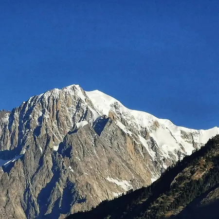 Casa Monte Bianco 公寓